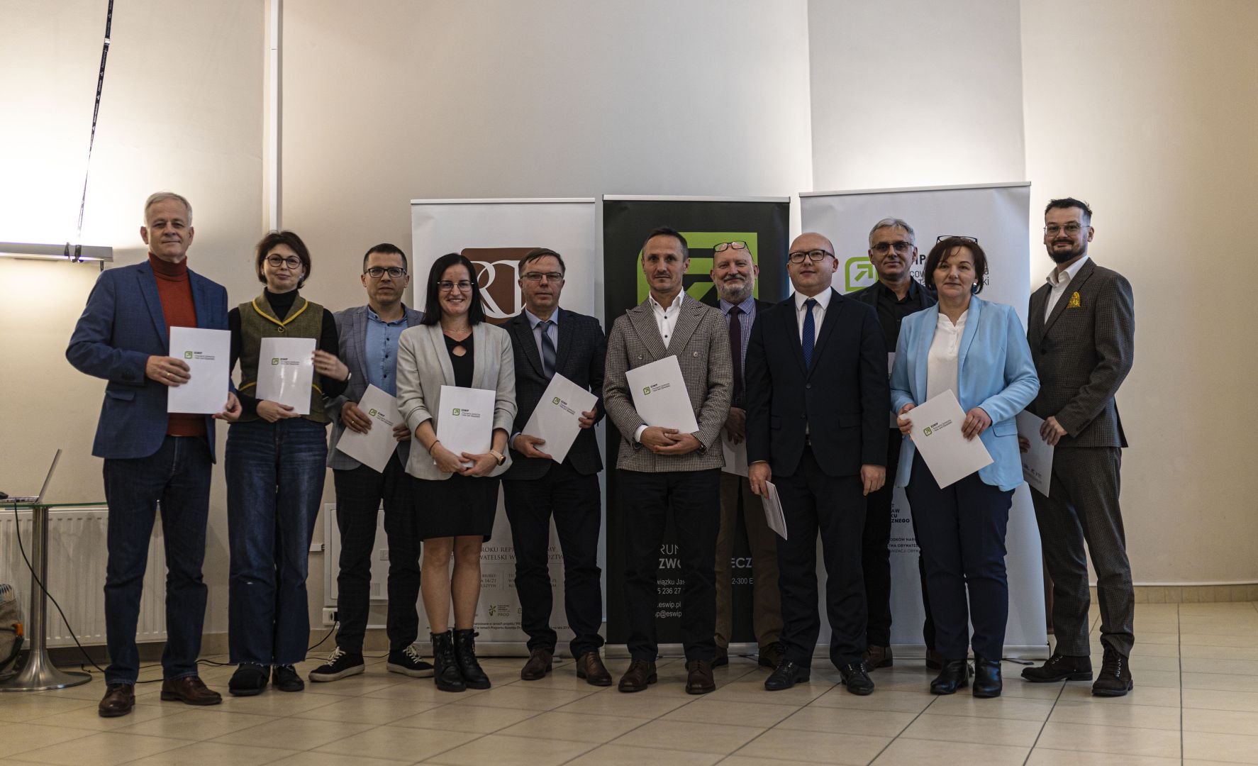 Grafika strony Regionalny panel ekspertów